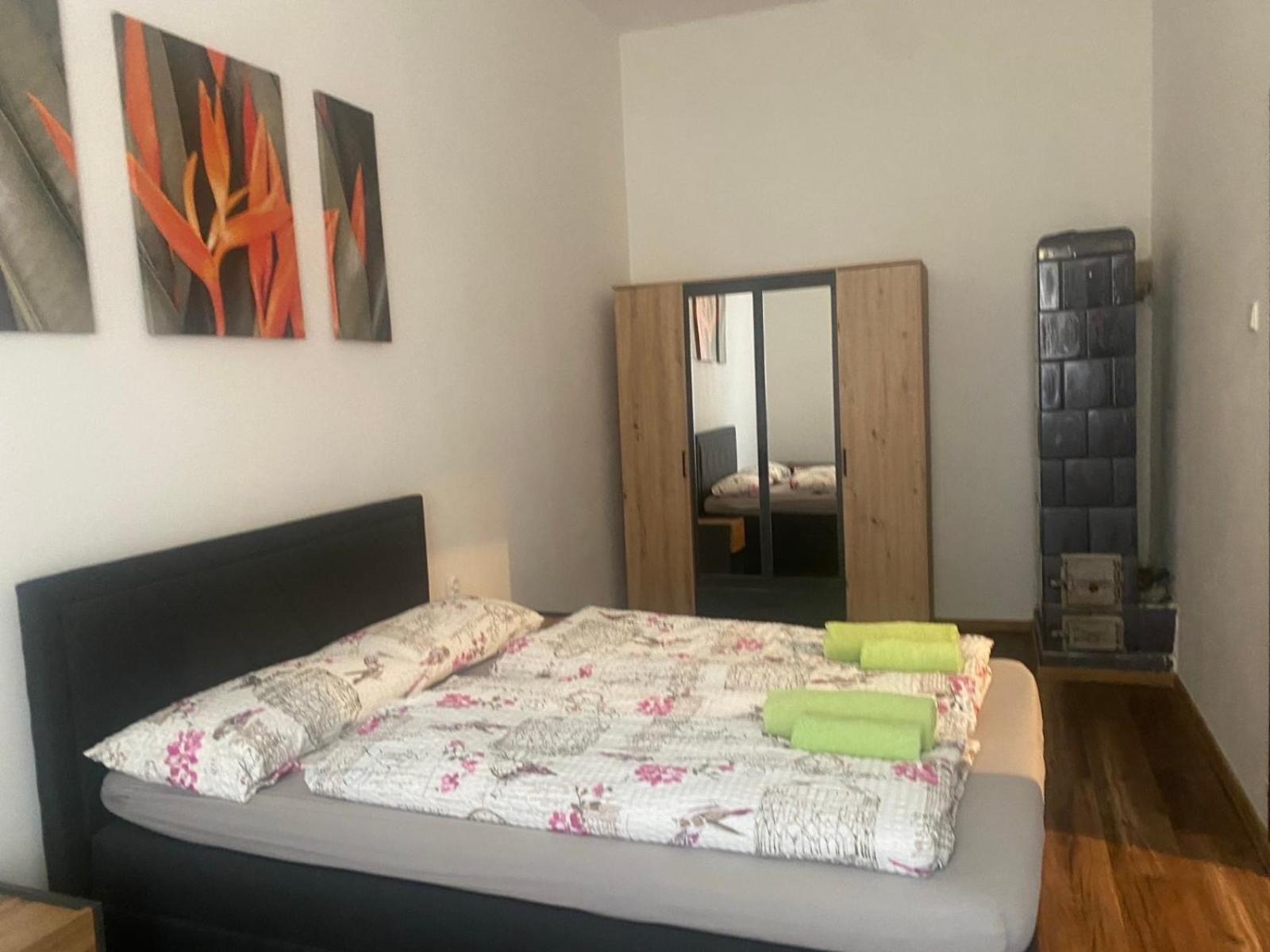 City Apartment Cheb Eksteriør bilde